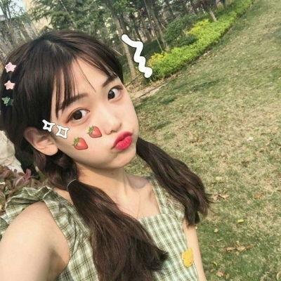 禁足少女罗曼史 封面